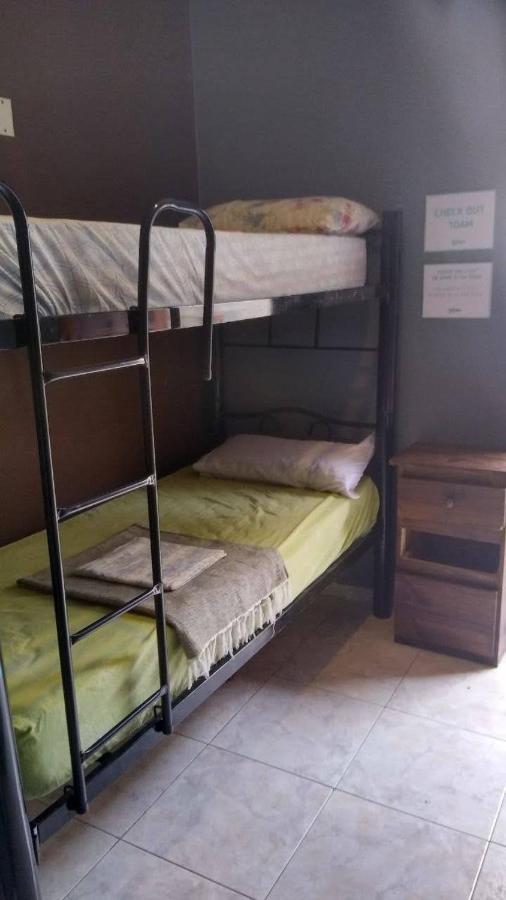 Koala Hostel เมนโดซา ภายนอก รูปภาพ